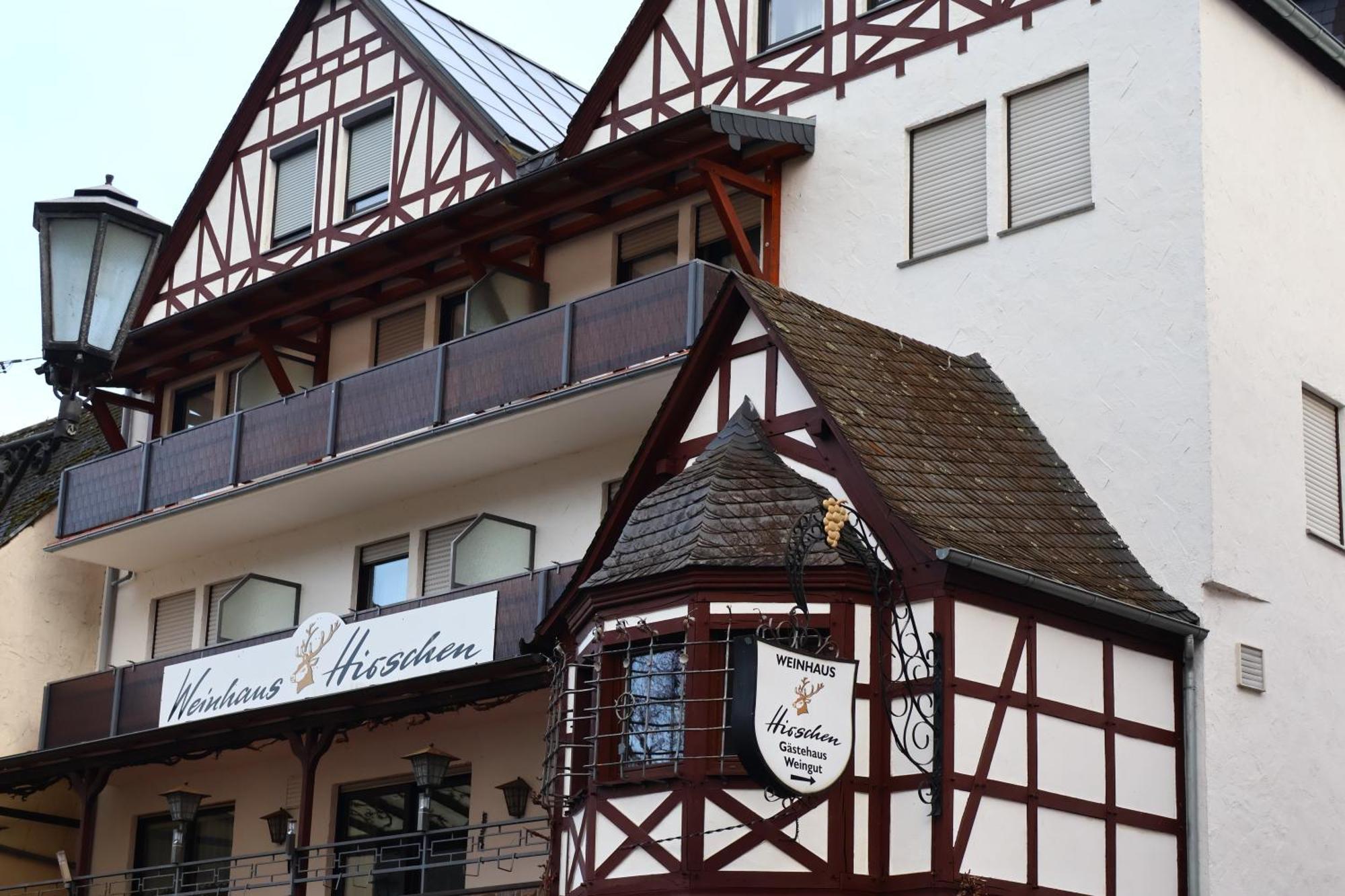 Weinhaus Hirschen Bruttig Hotel Exterior photo