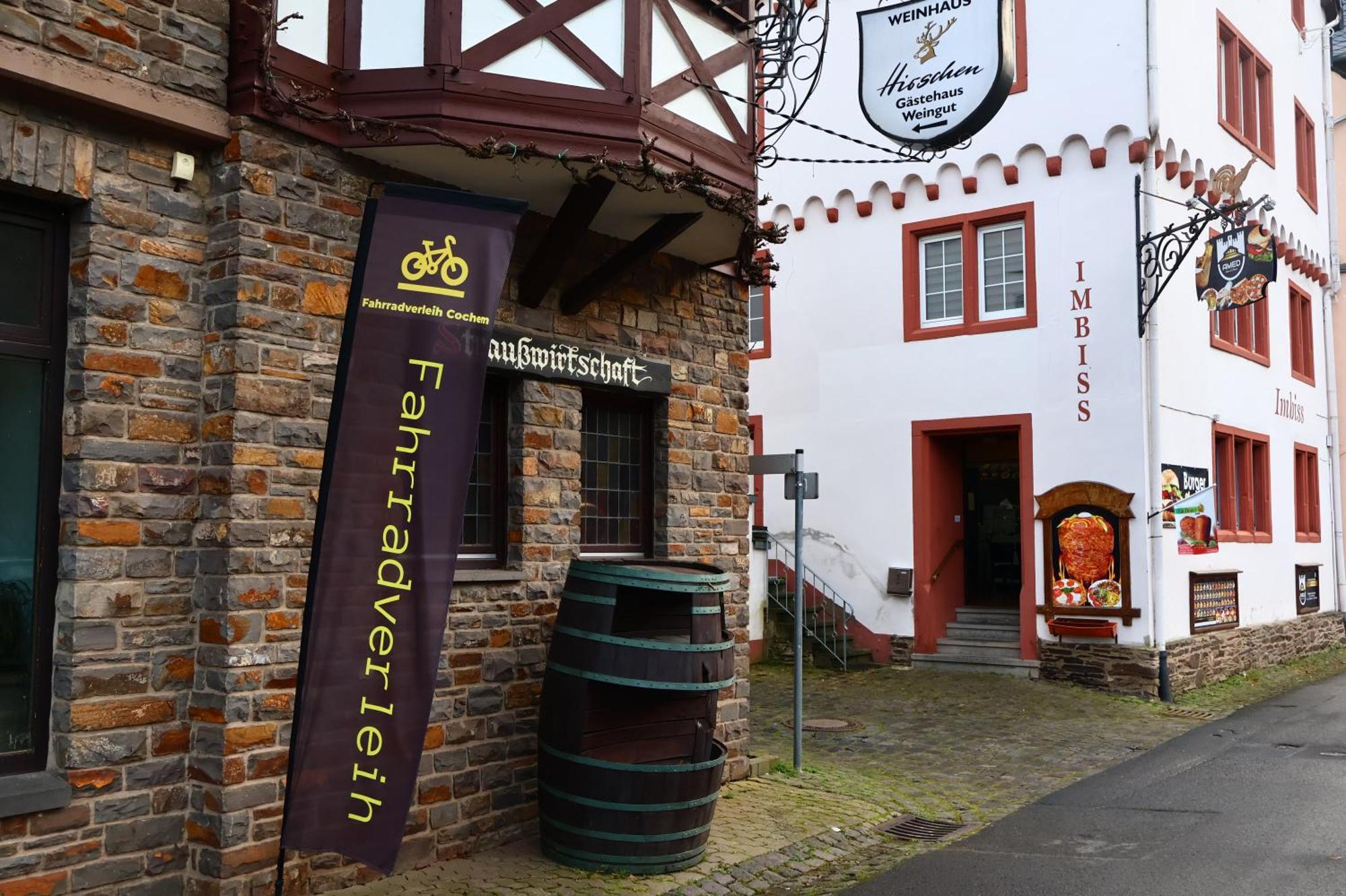 Weinhaus Hirschen Bruttig Hotel Exterior photo